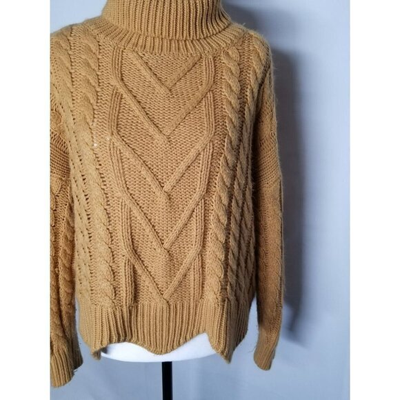 ces femme Sweater size small chunky cable knit mustard mango fuzzy turtle neck - Picture 4 of 14